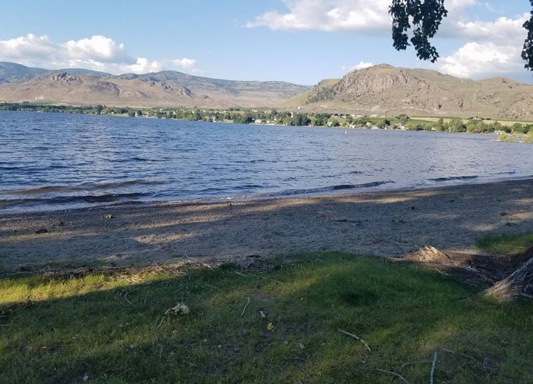 Osoyoos Lake Veteran’s Memorial Park, Washington, USA